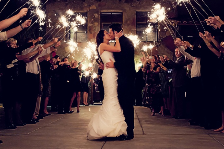 Фото бенгальские огни на свадьбе — Фокино Приморский край | fokinoprimorskij.salutsklad.ru